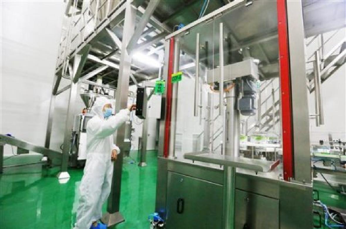 比配方注册更严的监督 suncitygroup开启工厂全透明直播